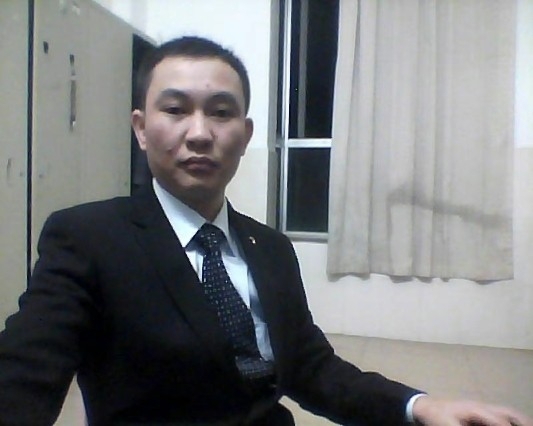 诚恳的大叔的第一张照片--九江相亲服务中心