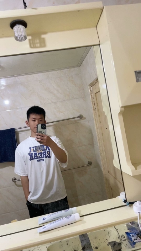 哈哈的第一张照片--九江相亲服务中心