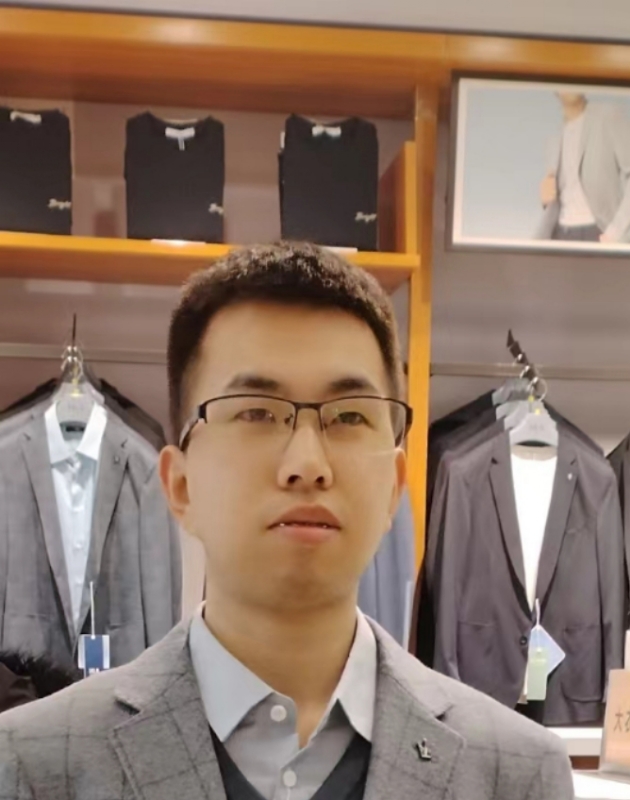 吴桐的第一张照片--九江相亲服务中心