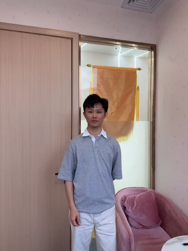 小叶子的第一张照片--九江相亲服务中心