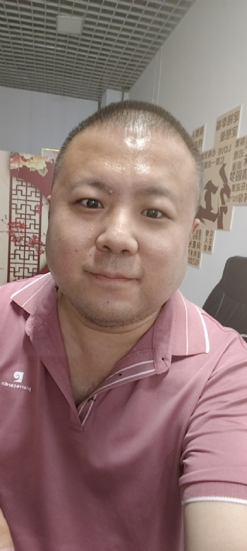 漫步星辰的第一张照片--九江相亲服务中心