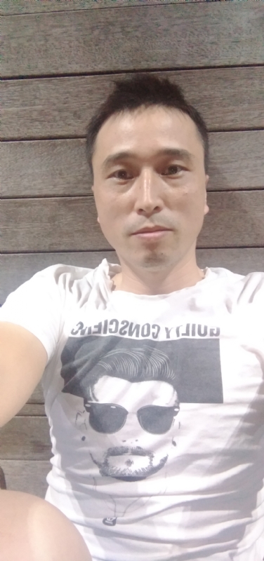 笑看一切的第一张照片--九江相亲服务中心