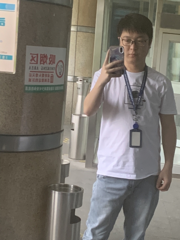 潜伏的第一张照片--九江相亲服务中心