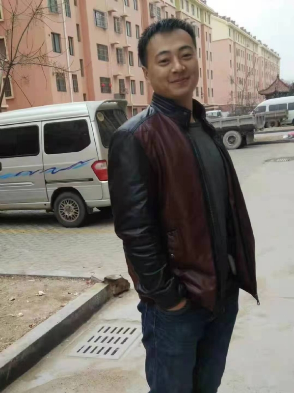 云淡风轻的第一张照片--九江相亲服务中心