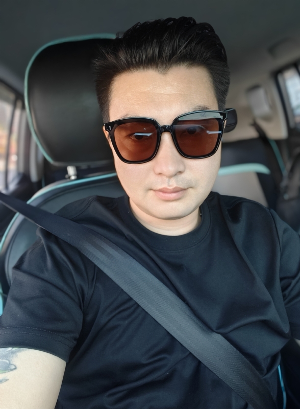 凡哥的第一张照片--九江相亲服务中心