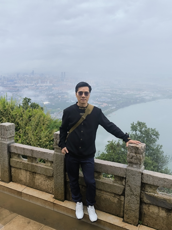 千年老妖的第二张照片--九江相亲服务中心