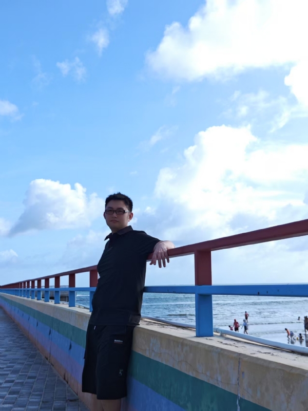 威wei的第二张照片--九江相亲服务中心