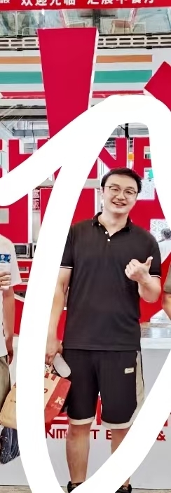 爱吃肉的第一张照片--九江相亲服务中心