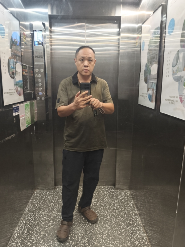 苏谋的第一张照片--九江相亲服务中心