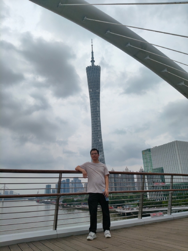 幻胧的第一张照片--九江相亲服务中心