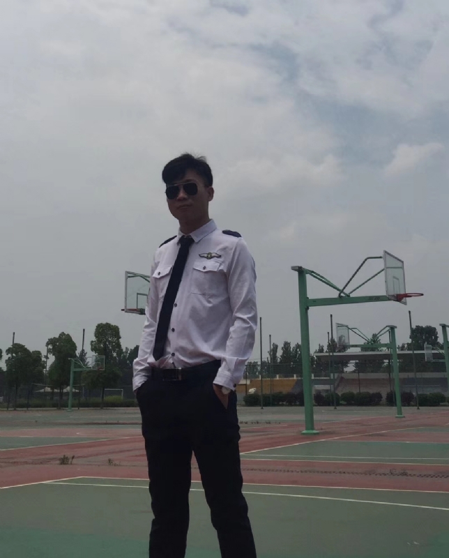 小贺的第一张照片--九江相亲服务中心