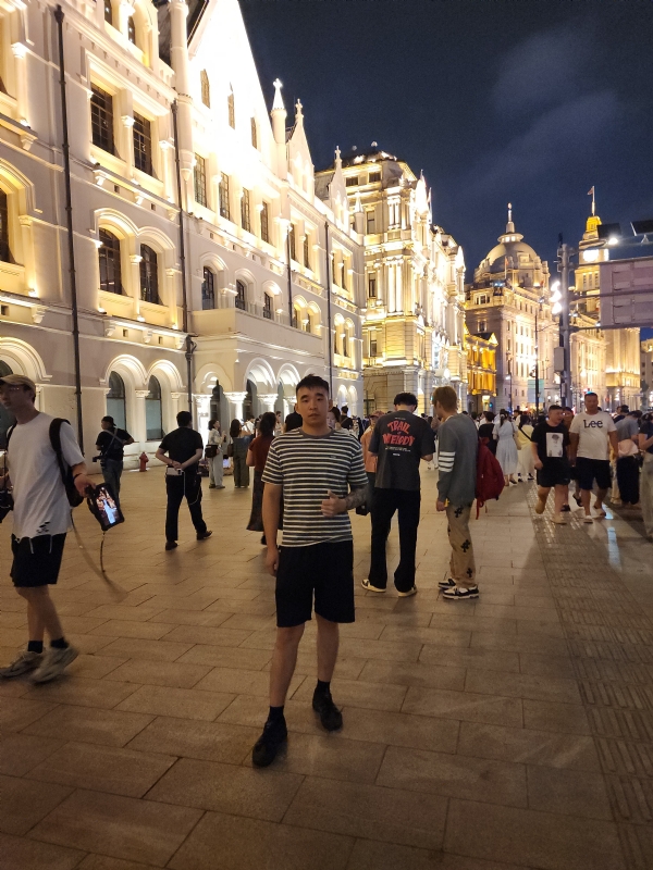 一朵小花的第二张照片--九江相亲服务中心