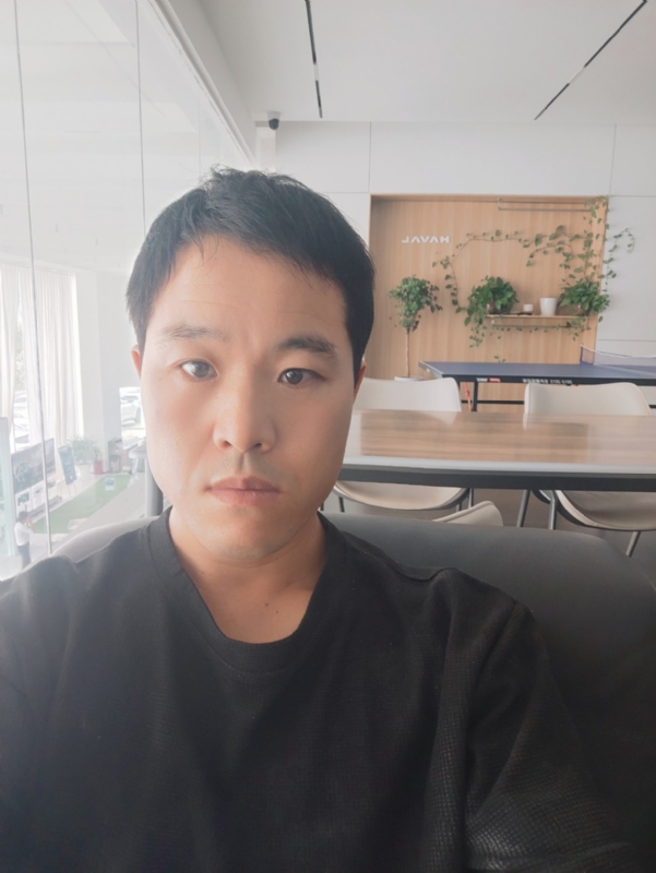 吊挂看风景的第一张照片--九江相亲服务中心