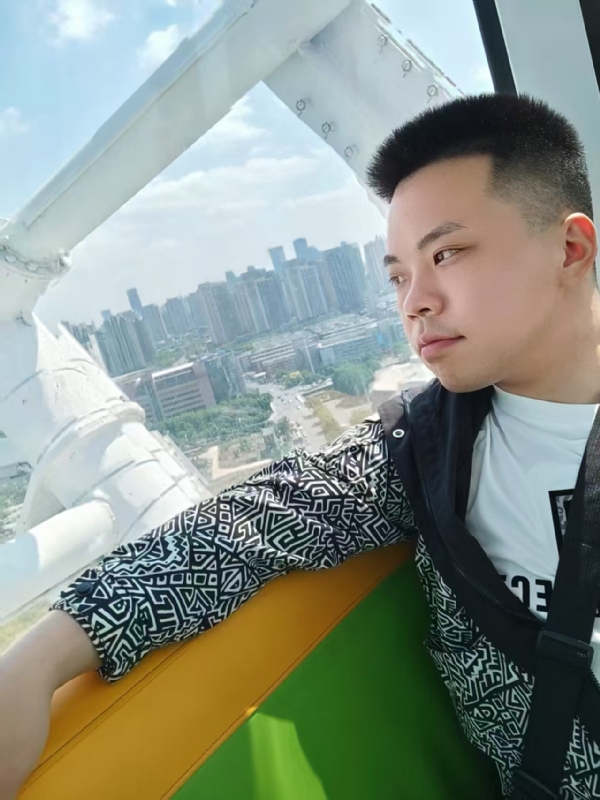 唐山相亲的第二张照片--九江相亲服务中心