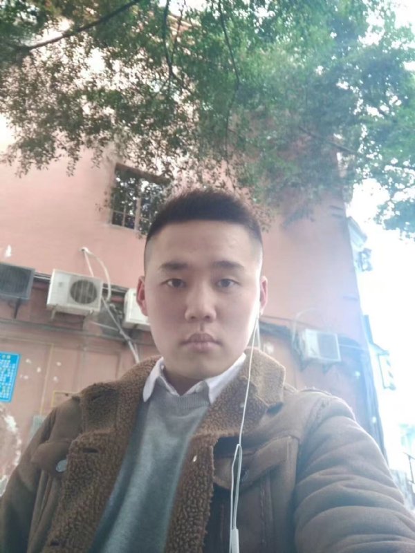 想了很久的男人的第一张照片--九江相亲服务中心