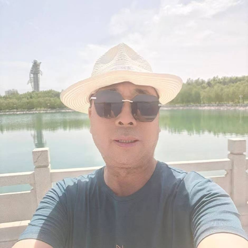 有钱人的第二张照片--九江相亲服务中心