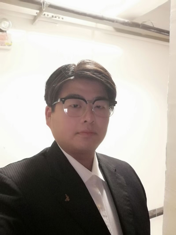 孤独一人的第一张照片--九江相亲服务中心