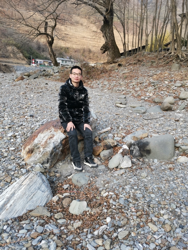 众里寻她的第一张照片--九江相亲服务中心