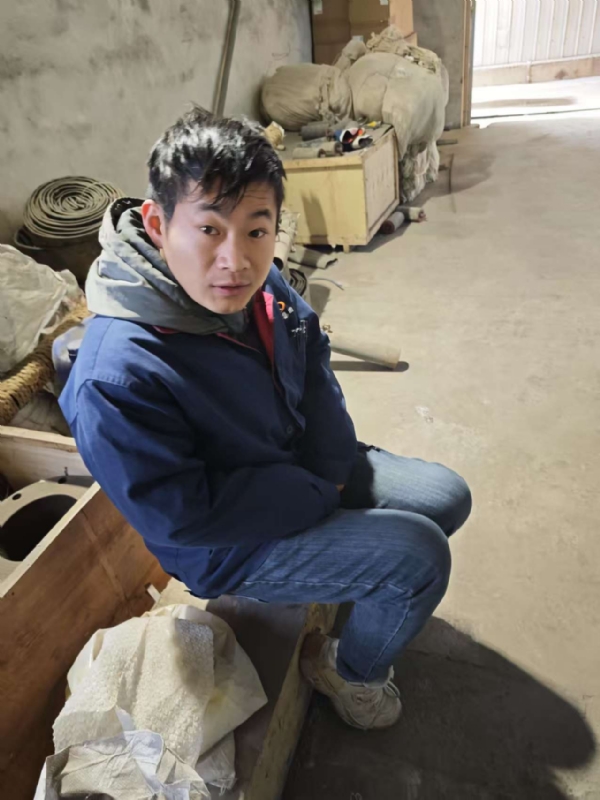 热爱生活的闫某的第一张照片--九江相亲服务中心