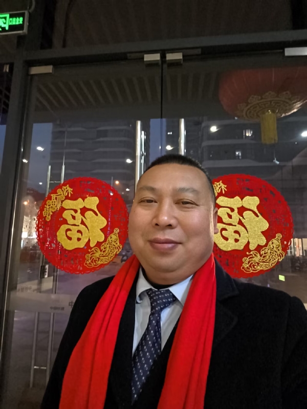 半百悟红尘的第一张照片--九江相亲服务中心