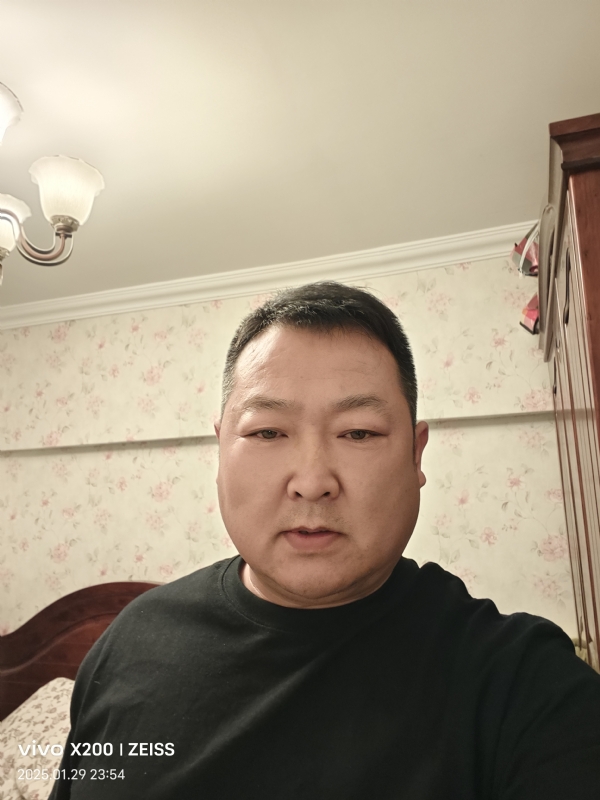 峰哥的第一张照片--九江相亲服务中心