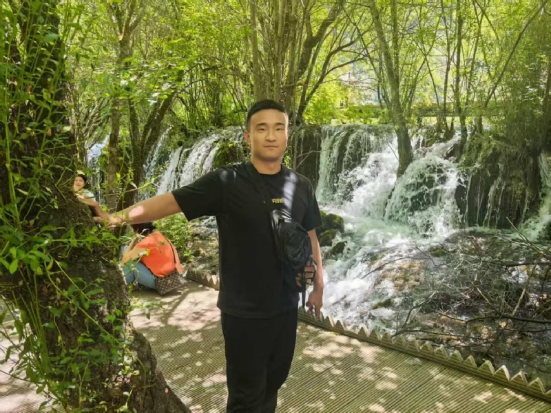 不管多累的第一张照片--九江相亲服务中心