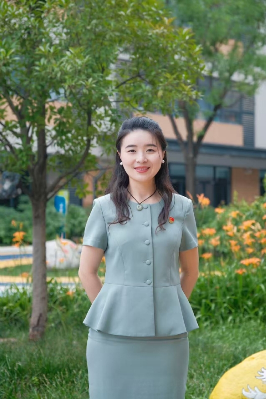 弯弯的第一张照片--九江相亲服务中心