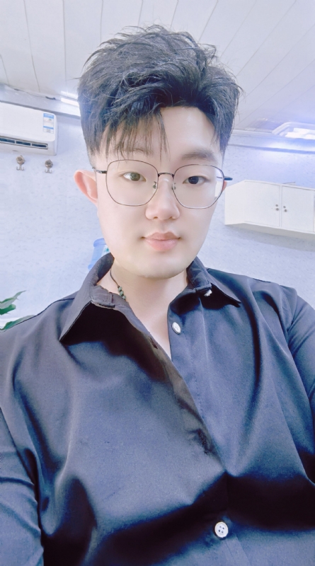 赵财进宝的第二张照片--九江相亲服务中心