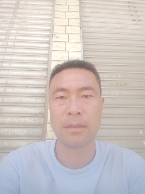 尘缘的第一张照片--九江相亲服务中心