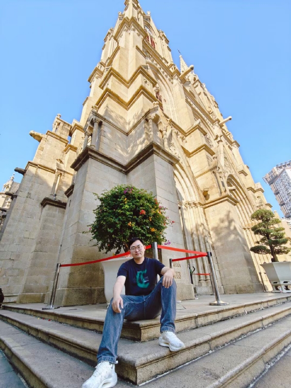 Marco的第三张照片--九江相亲服务中心