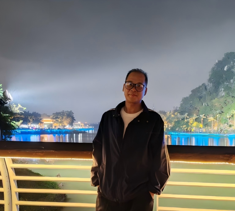 高山流云的第一张照片--九江相亲服务中心