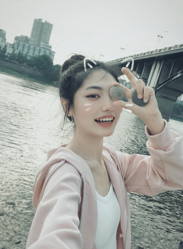 昭十晰的第二张照片--九江相亲服务中心