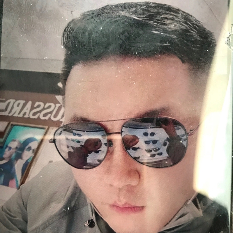 至尊宝的第一张照片--九江相亲服务中心